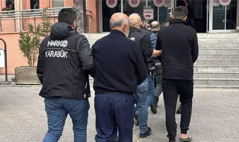 Karabükte Uyuşturucu Operasyonunda 3 Kişi Tutuklandı