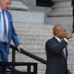 Yolsuzlukla Suçlanan Adams Üçüncü Duruşmasına Girdi