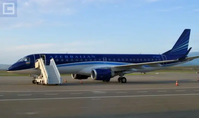 Azerbaycan Havayolları'na Ait Yolcu Uçağı Kazakistan'da Düştü